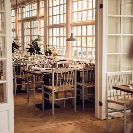 מלון Arnbjerg Pavillonen ווארדה