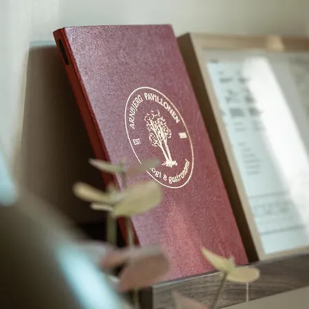 מלון Arnbjerg Pavillonen ווארדה