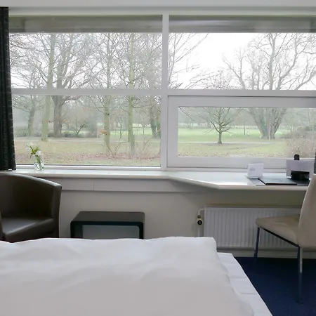 מלון Arnbjerg Pavillonen ווארדה