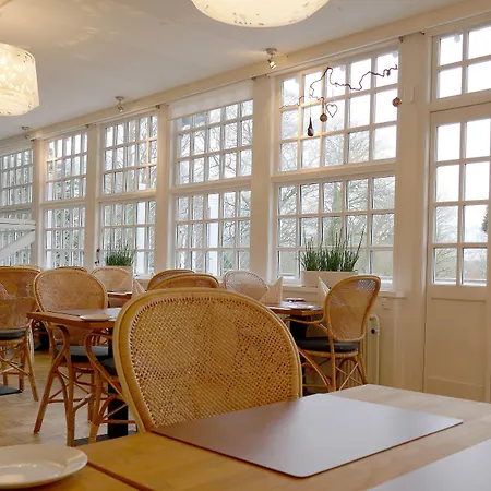 Arnbjerg Pavillonen ווארדה